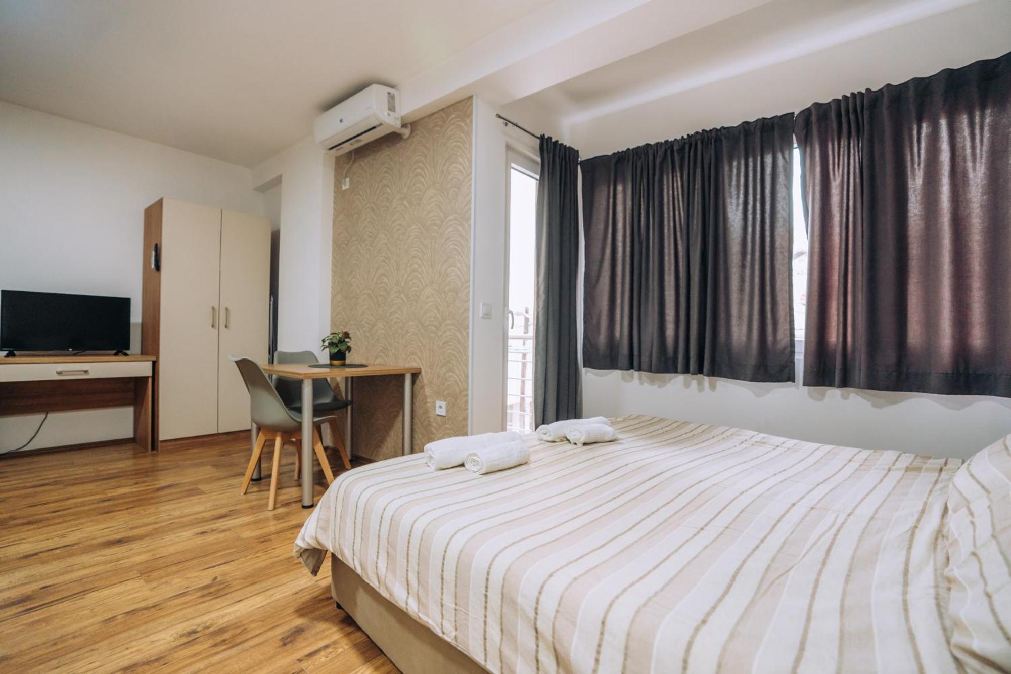 Sana Apartments Ohrid Bagian luar foto