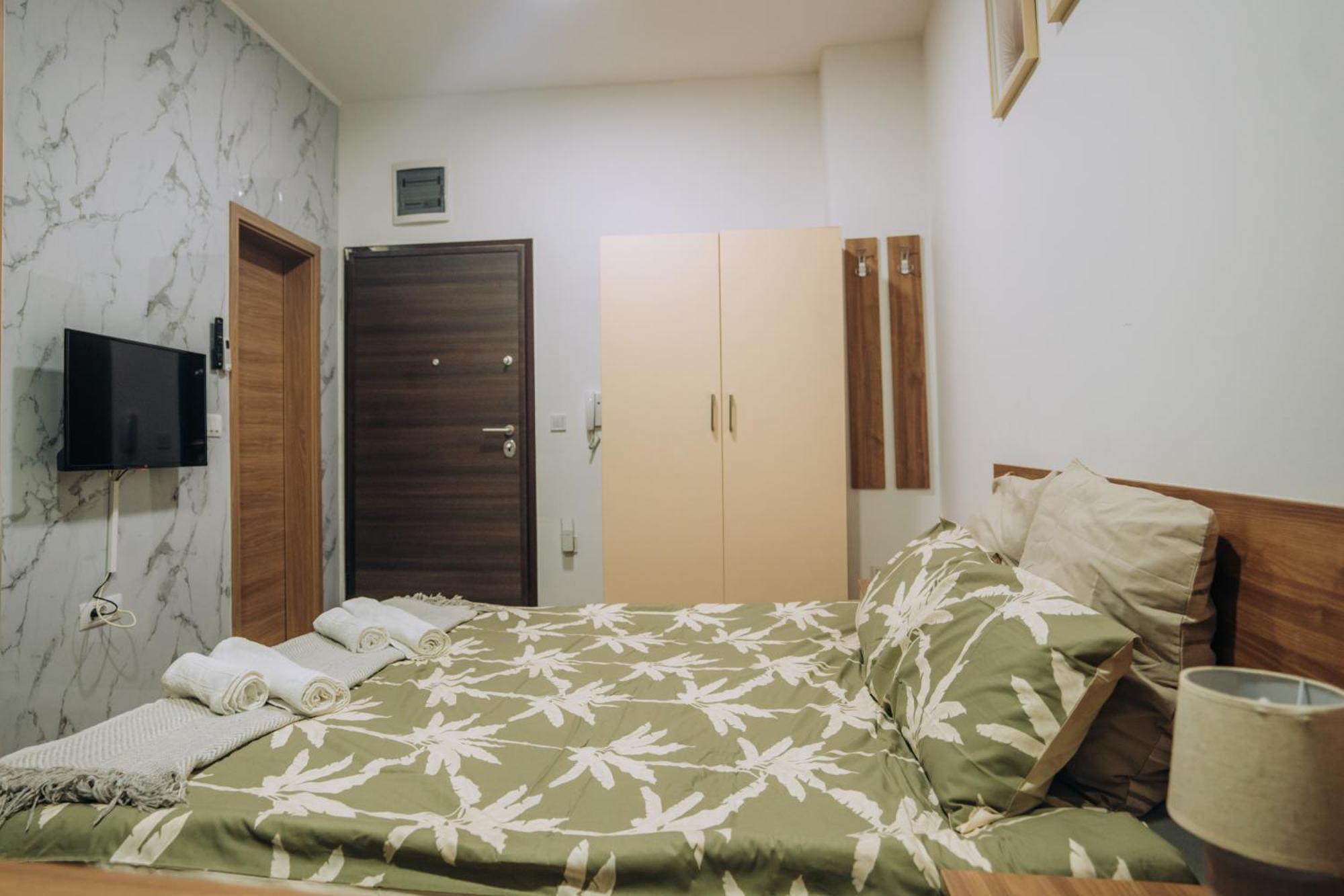 Sana Apartments Ohrid Bagian luar foto